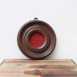 Vintage Round Wood Picture...